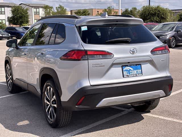 Used 2023 Toyota Corolla Cross XLE FWD image 4