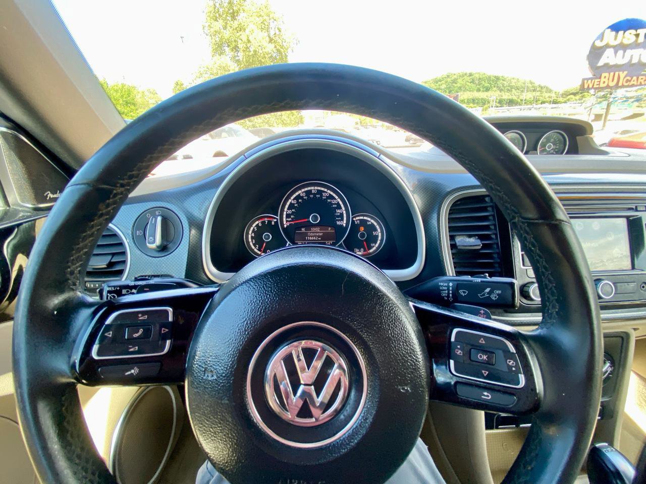 Used 2013 Volkswagen Beetle 2.0T FWD image 13