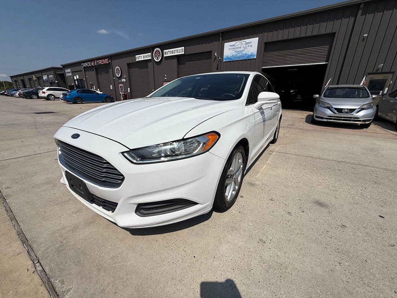 Used 2015 Ford Fusion SE image 13