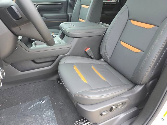 New 2026 GMC Sierra 3500 AT4 w/ AT4 Premium Plus Package AWD/4WD image 26