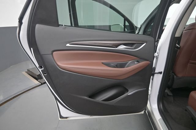 Used 2019 Buick Enclave Avenir w/ Avenir Technology Package AWD/4WD image 14