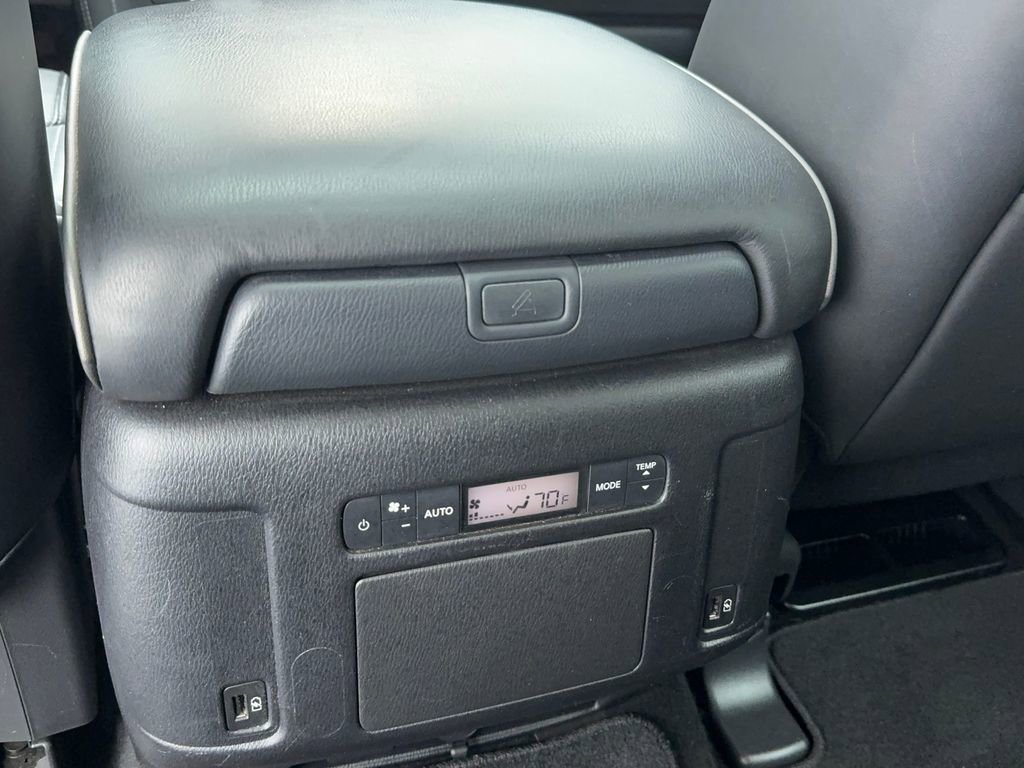Used 2024 INFINITI QX80 Luxe AWD/4WD image 40