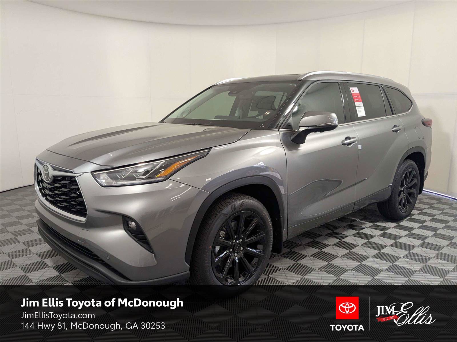Certified 2026 Toyota Highlander Limited AWD/4WD image 1
