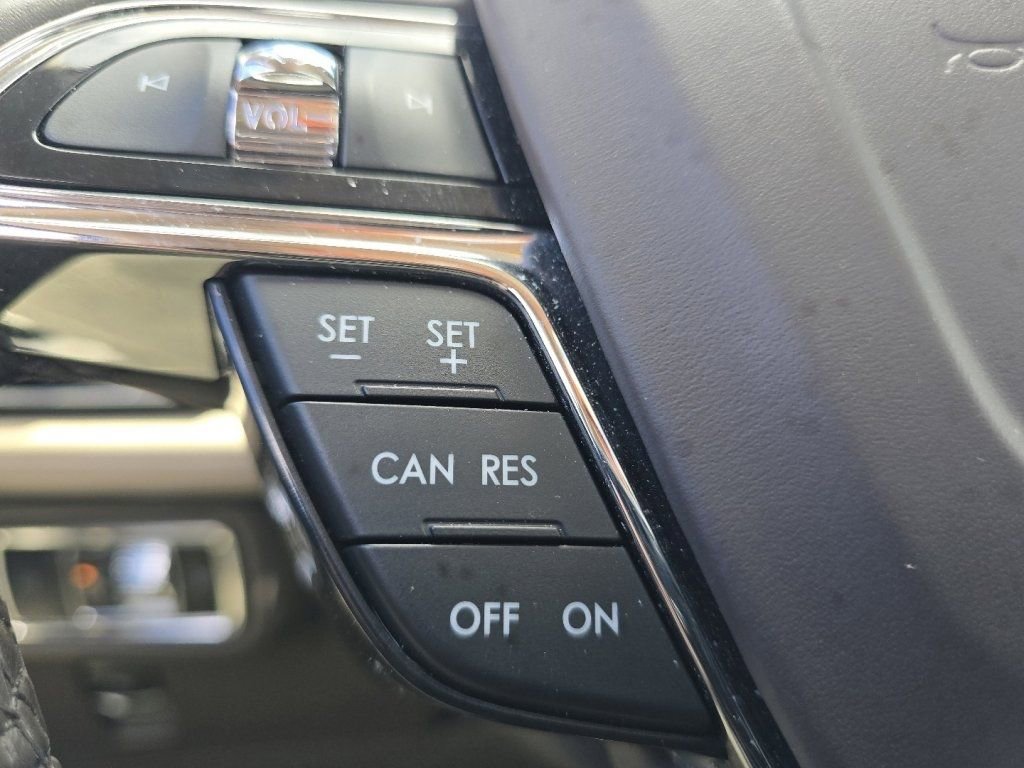 Used 2023 Lincoln Nautilus Reserve w/ Cargo Utility Package AWD/4WD image 8