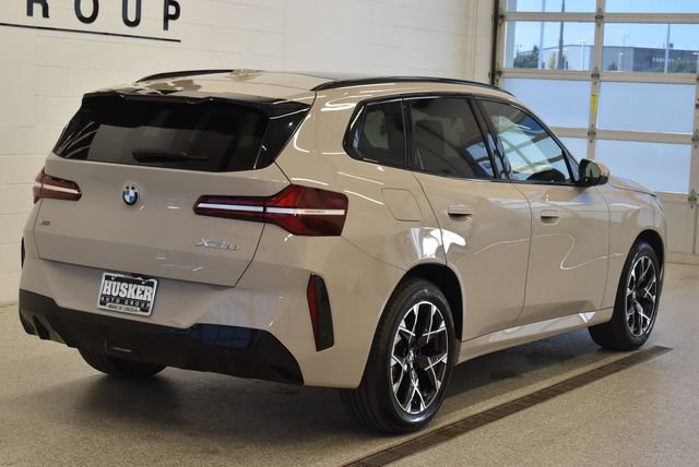 New 2026 BMW X3 xDrive30i w/ Premium Package AWD/4WD image 4