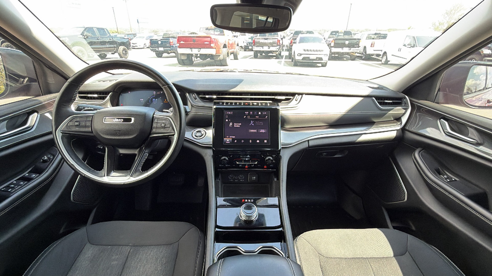 Certified 2022 Jeep Grand Cherokee L Laredo w/ Luxury Tech Group I RWD image 17
