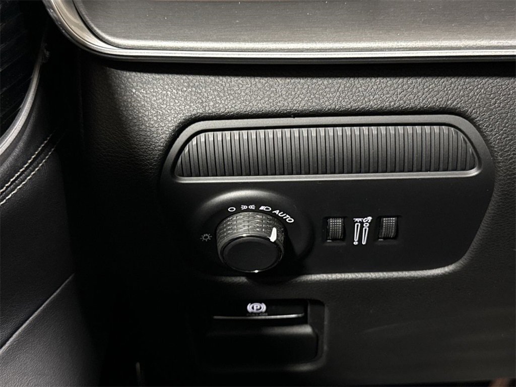 New 2026 Jeep Grand Wagoneer L Limited w/ Premium Group II image 25