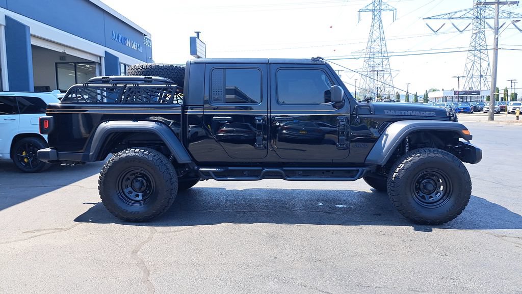 Used 2023 Jeep Gladiator Sport w/ Trailer Tow Package AWD/4WD image 2