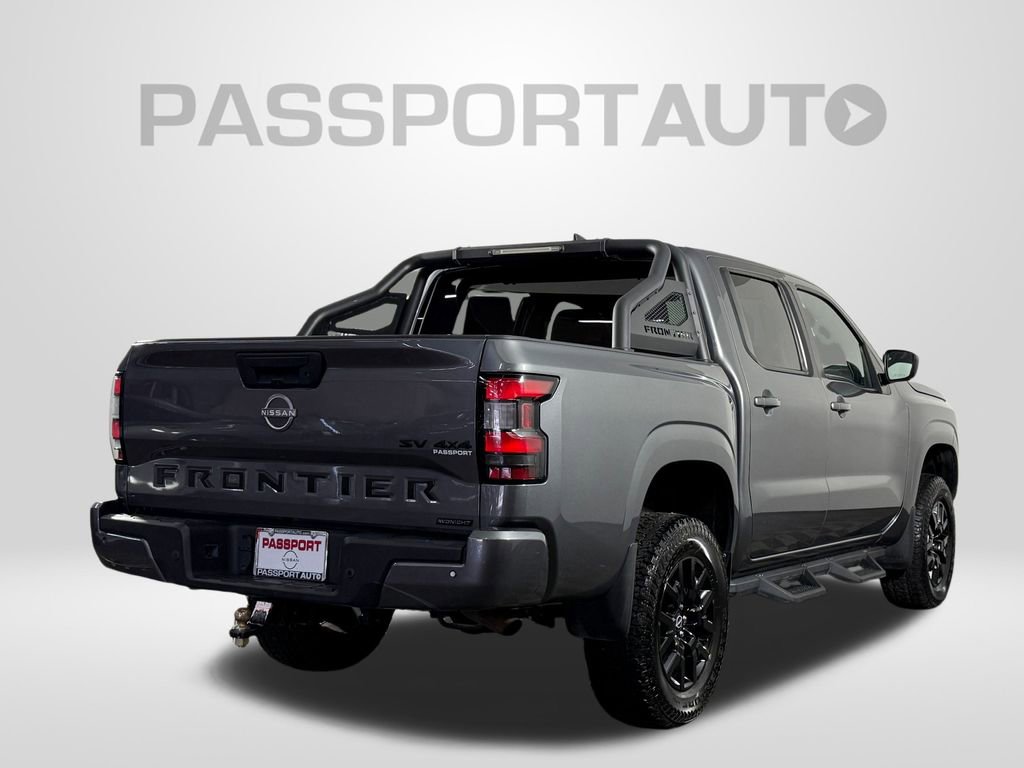 Used 2023 Nissan Frontier SV w/ Midnight Edition Package image 8