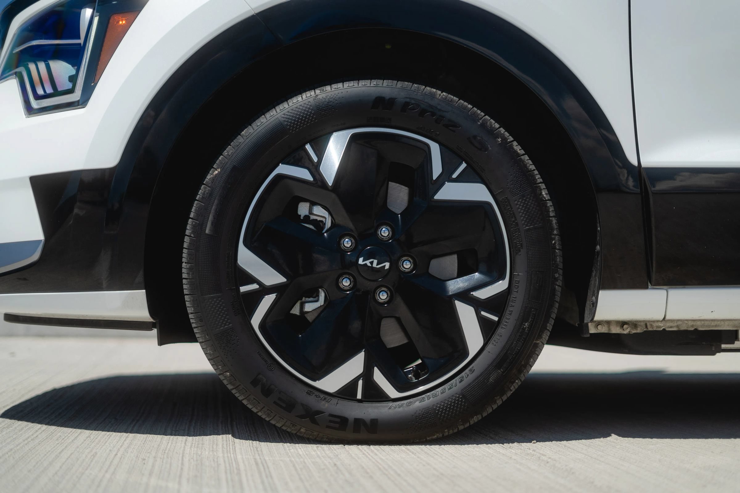 Used 2023 Kia Niro Wind FWD image 8