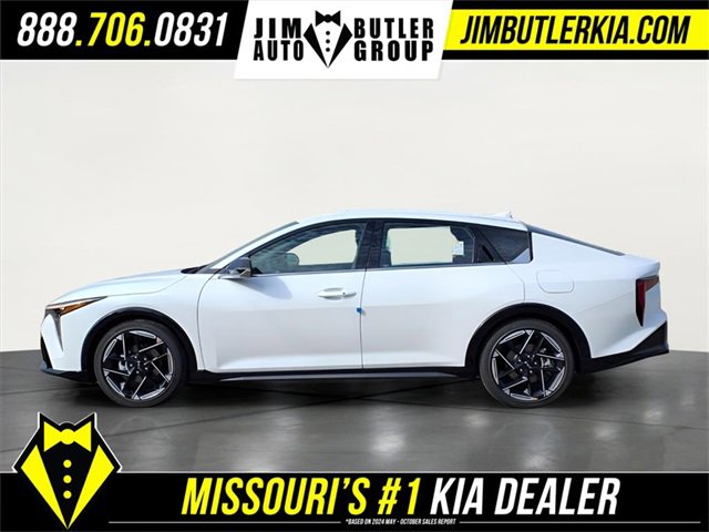 New 2025 Kia K4 GT-Line image 18