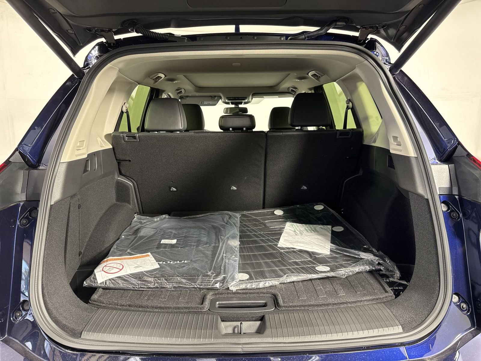 New 2026 Nissan Rogue Platinum w/ Platinum Premium Package image 34
