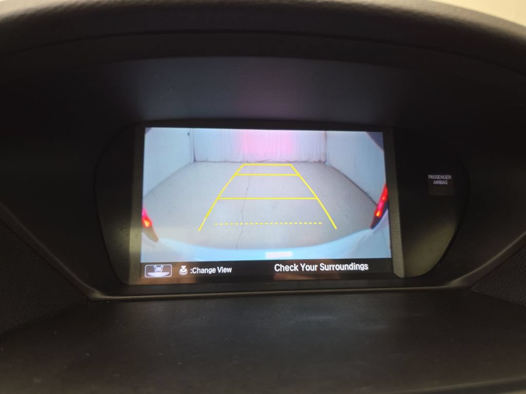 Used 2017 Acura TLX FWD image 18