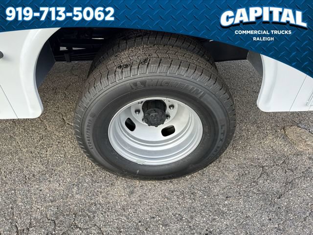 New 2026 Ford F350 XL w/ XL Chrome Package image 13