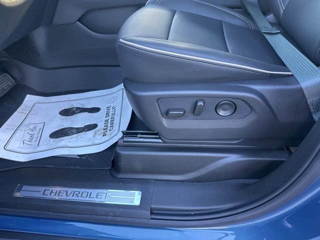 New 2026 Chevrolet Suburban Premier w/ Sun And Tow Package image 17