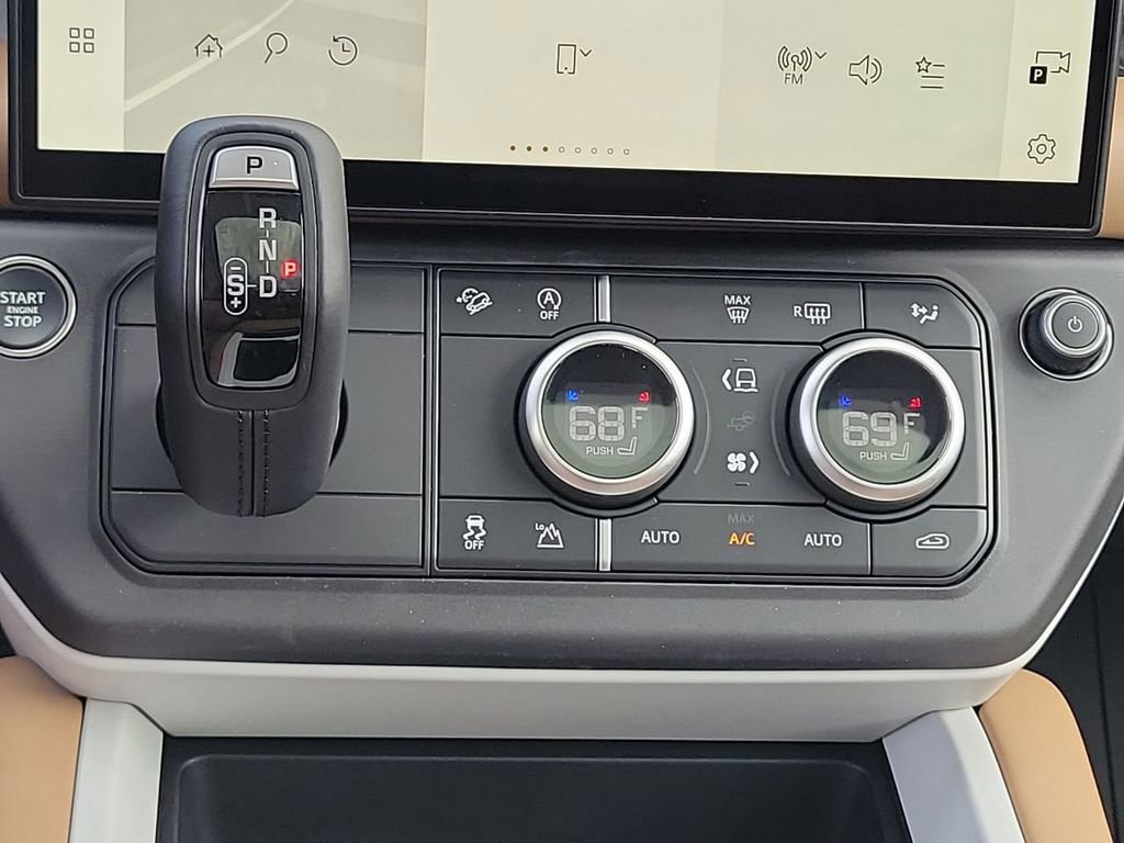 New 2026 Land Rover Defender 110 X-Dynamic SE AWD/4WD image 18