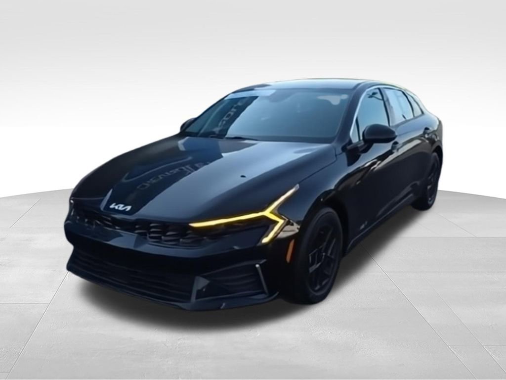 Used 2026 Kia K5 LXS FWD image 3