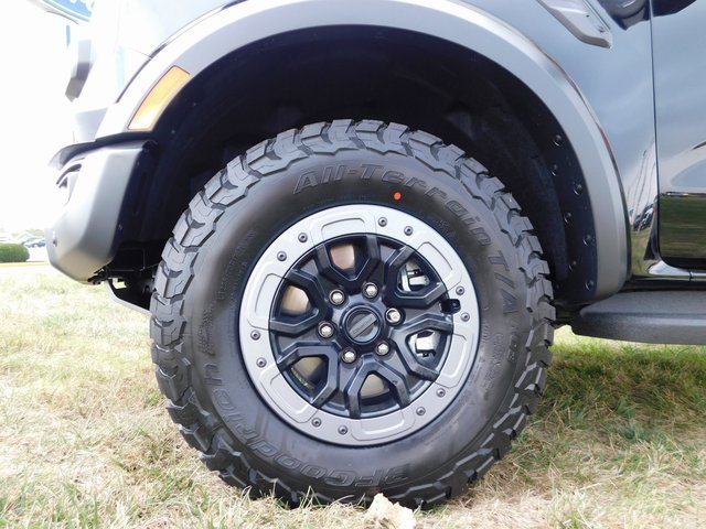 New 2025 Ford Ranger Raptor image 13