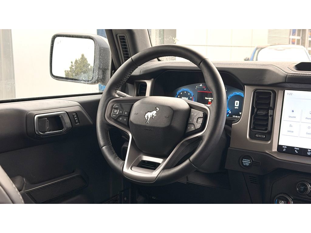 Used 2025 Ford Bronco Outer Banks image 17