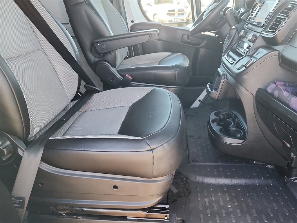 Used 2023 RAM ProMaster 2500 image 15