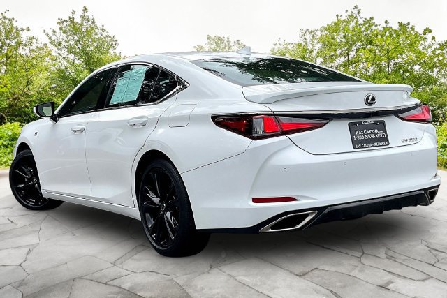 Used 2023 Lexus ES 350 F Sport w/ Accessory Package (Z2) FWD image 4