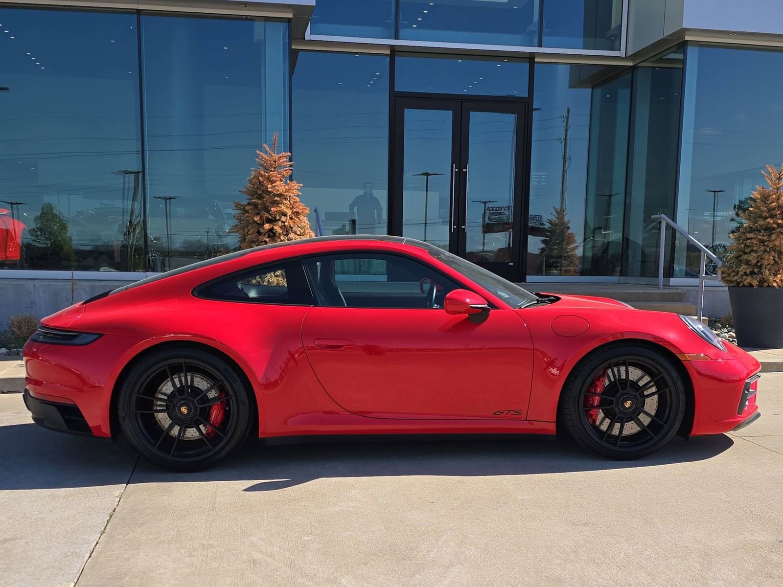 Certified 2023 Porsche 911 Carrera GTS image 8