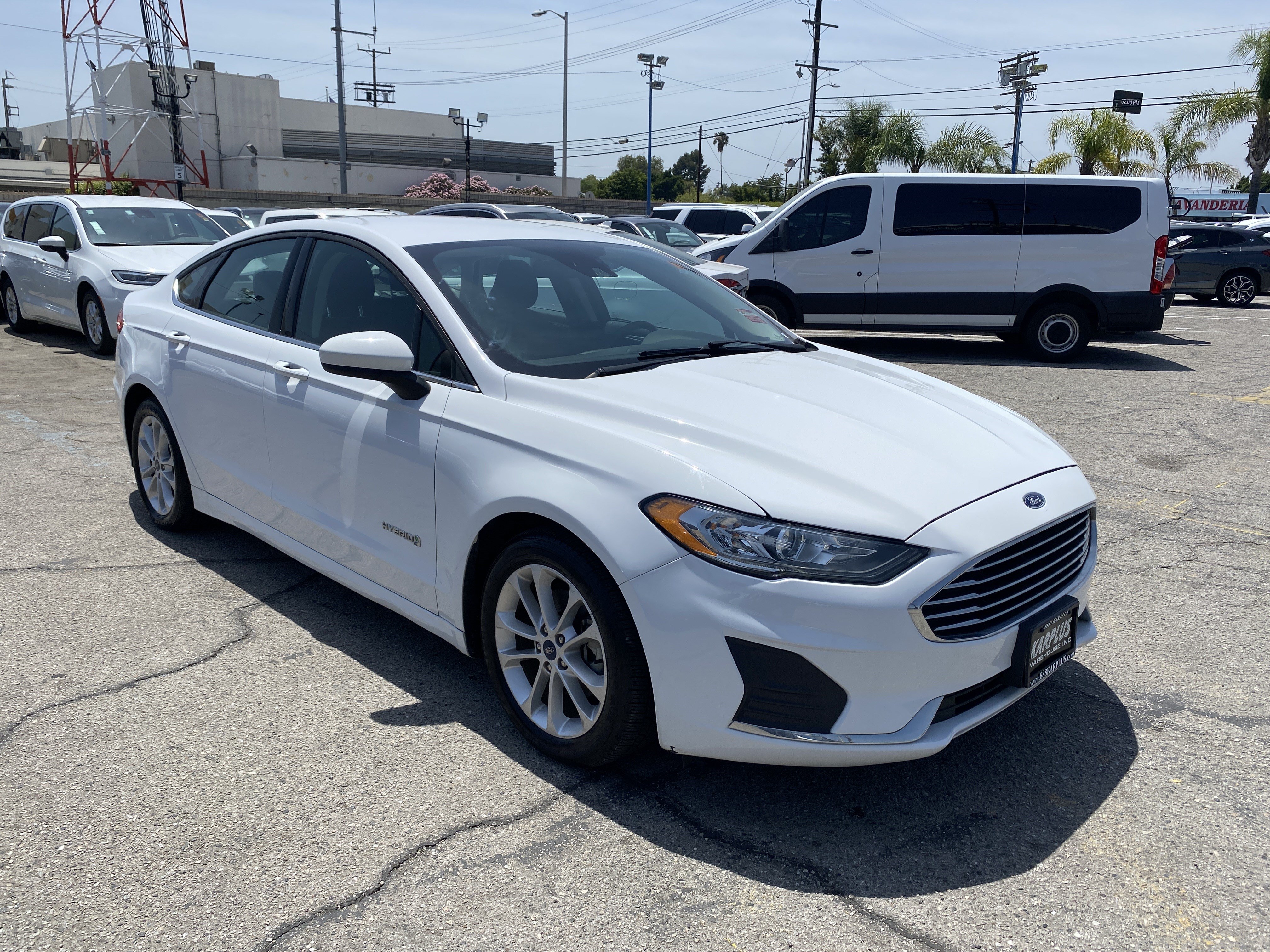 Used 2019 Ford Fusion SE FWD image 8