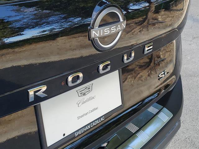 Used 2023 Nissan Rogue SL w/ SL Premium Package image 27