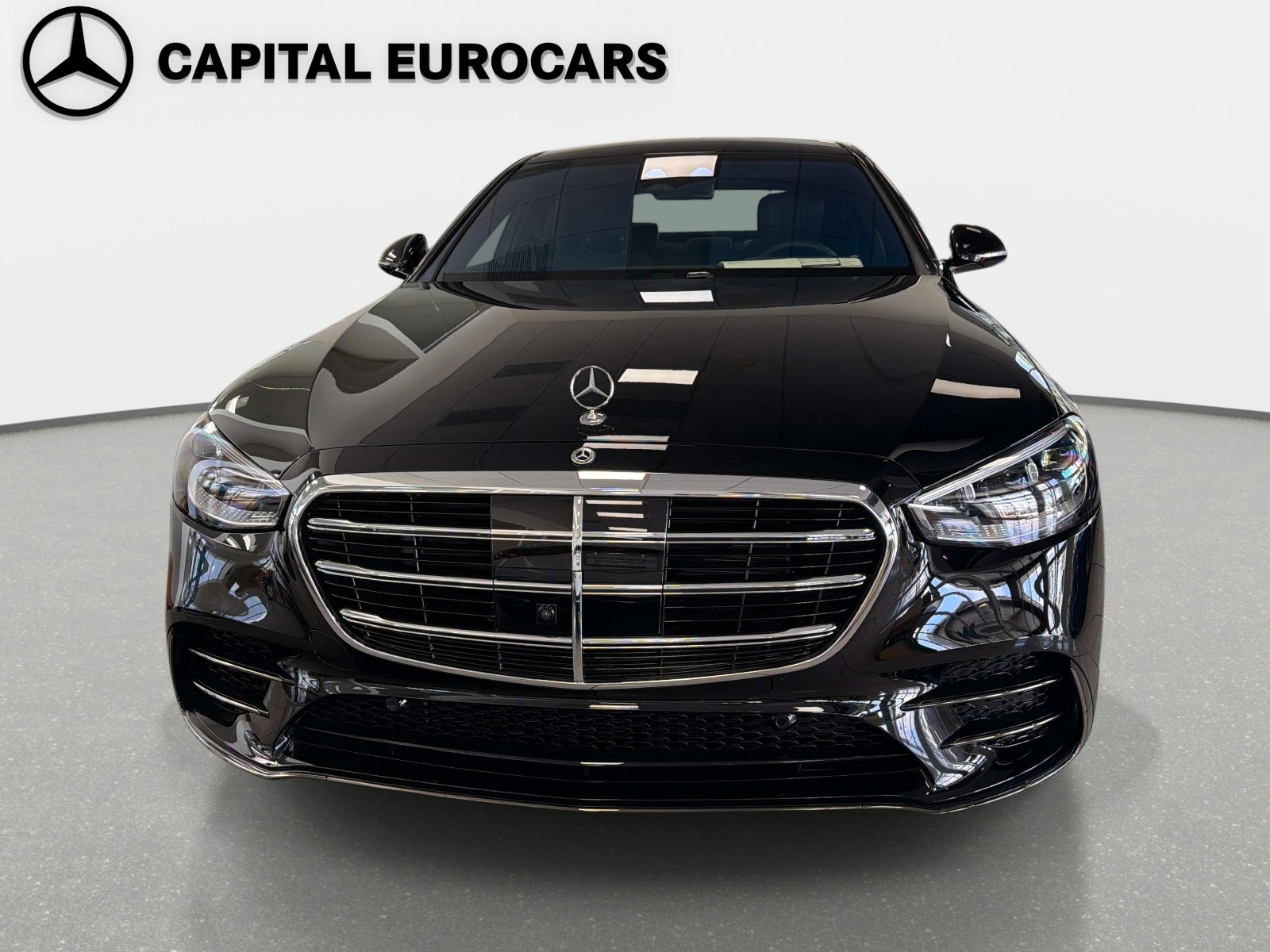 New 2025 Mercedes-Benz S 580 4MATIC Sedan image 2