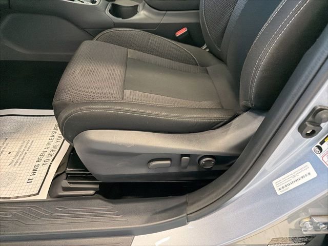 Used 2023 Subaru Outback Premium AWD/4WD image 13