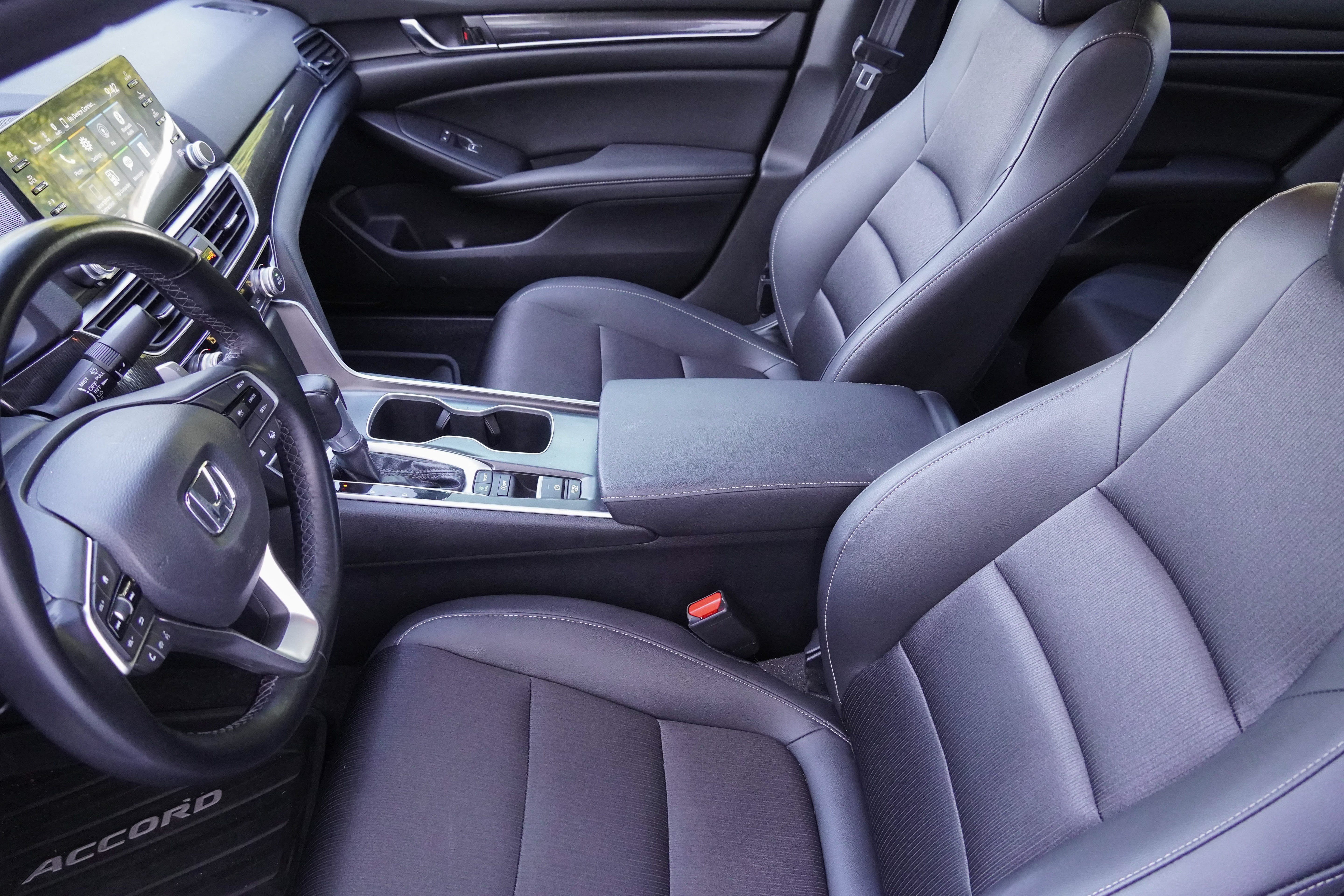 Used 2022 Honda Accord Sport image 8