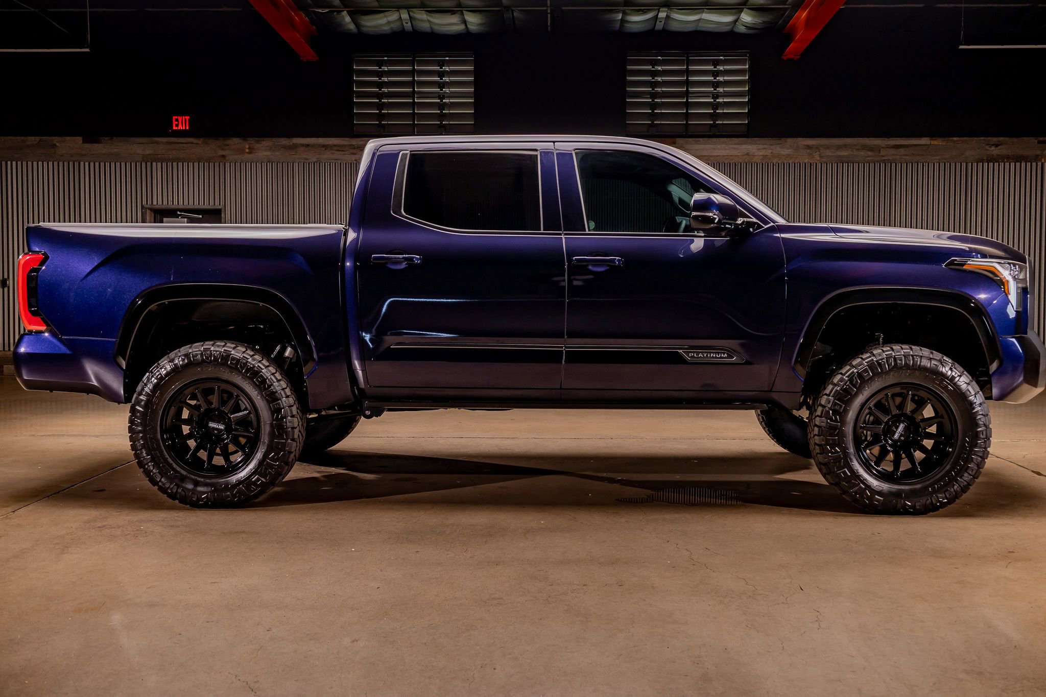Used 2025 Toyota Tundra Platinum image 10