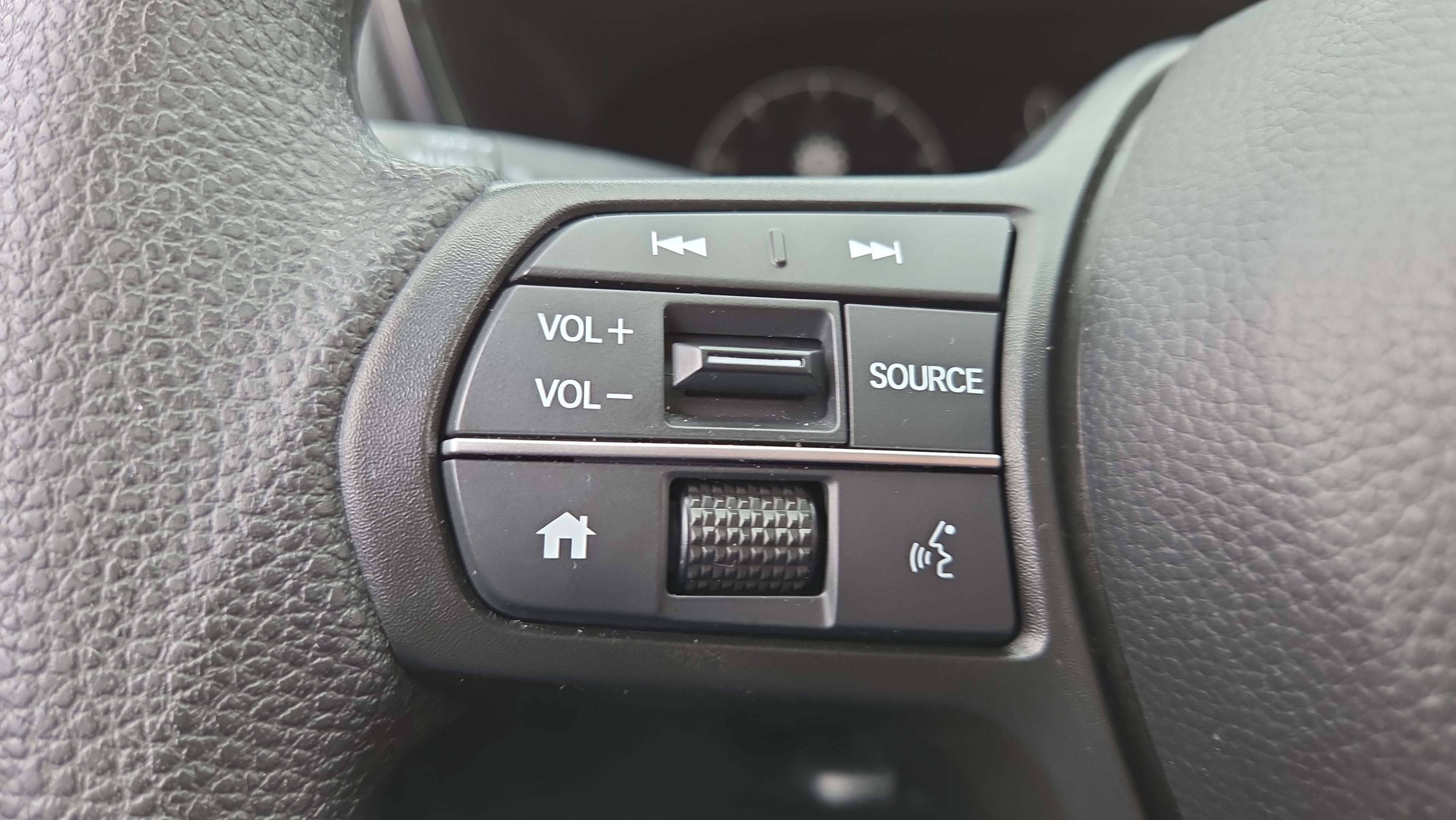 Used 2023 Honda CR-V LX image 23