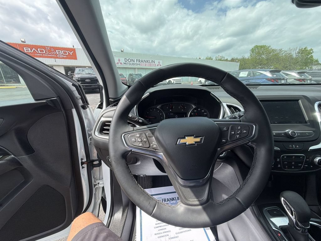 Used 2024 Chevrolet Equinox LT w/ Driver Convenience Package AWD/4WD image 14