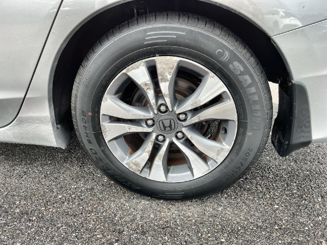 Used 2013 Honda Accord LX image 26