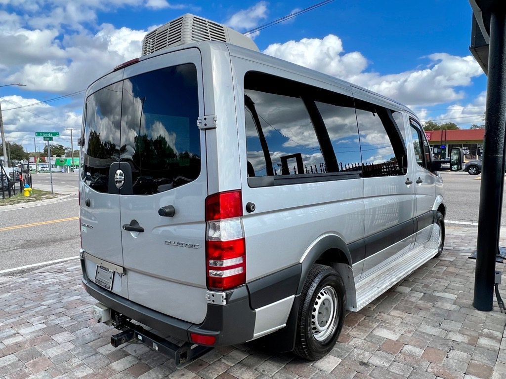 Used 2014 Freightliner Sprinter 2500 RWD image 8