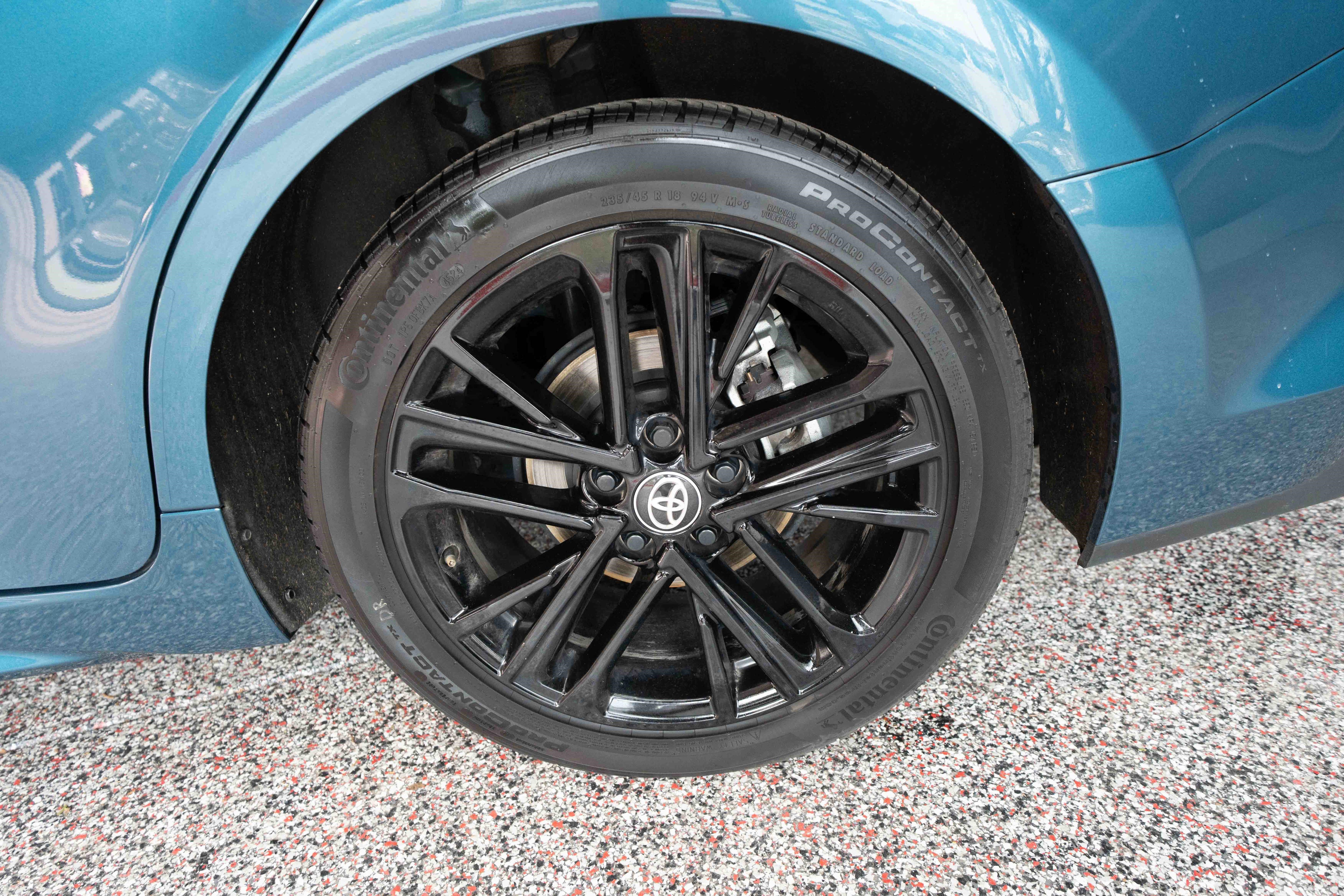 Used 2025 Toyota Camry SE image 28