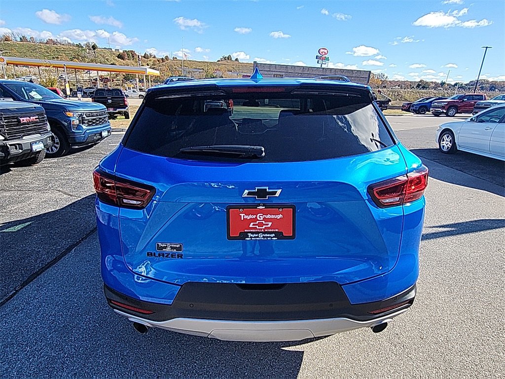 Used 2024 Chevrolet Blazer LT w/ Convenience Package image 7