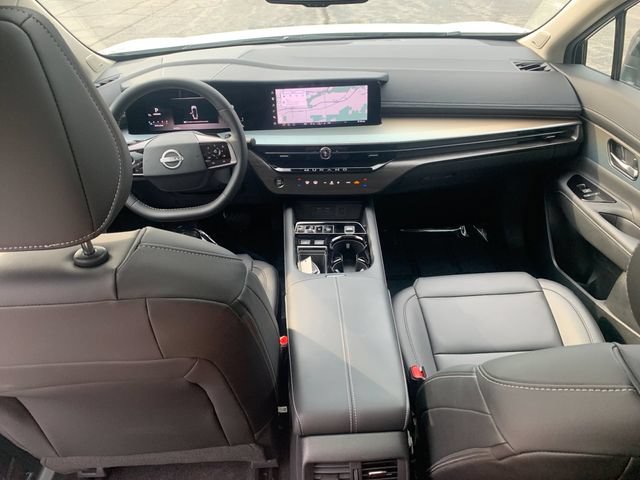 Used 2025 Nissan Murano SL AWD/4WD image 15