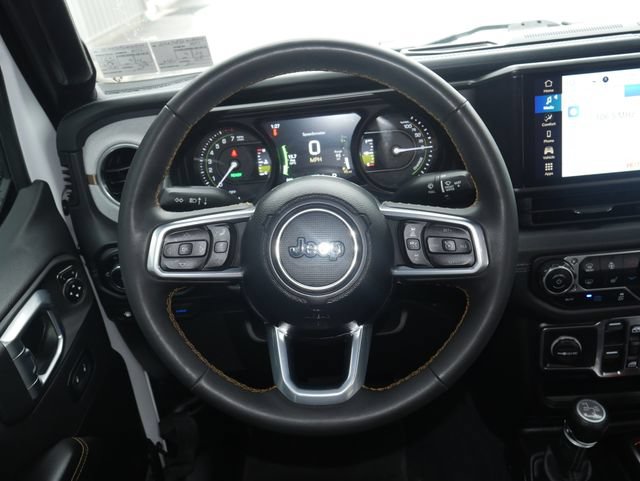 Used 2024 Jeep Wrangler Unlimited Sahara AWD/4WD image 14
