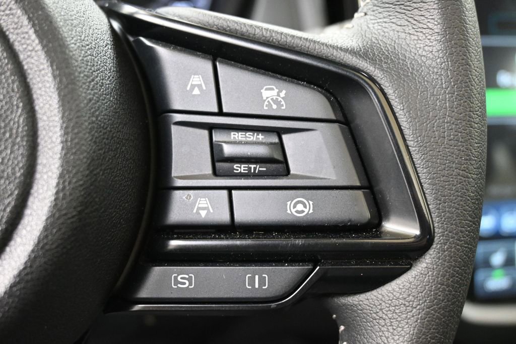 Used 2025 Subaru Forester Premium AWD/4WD image 26
