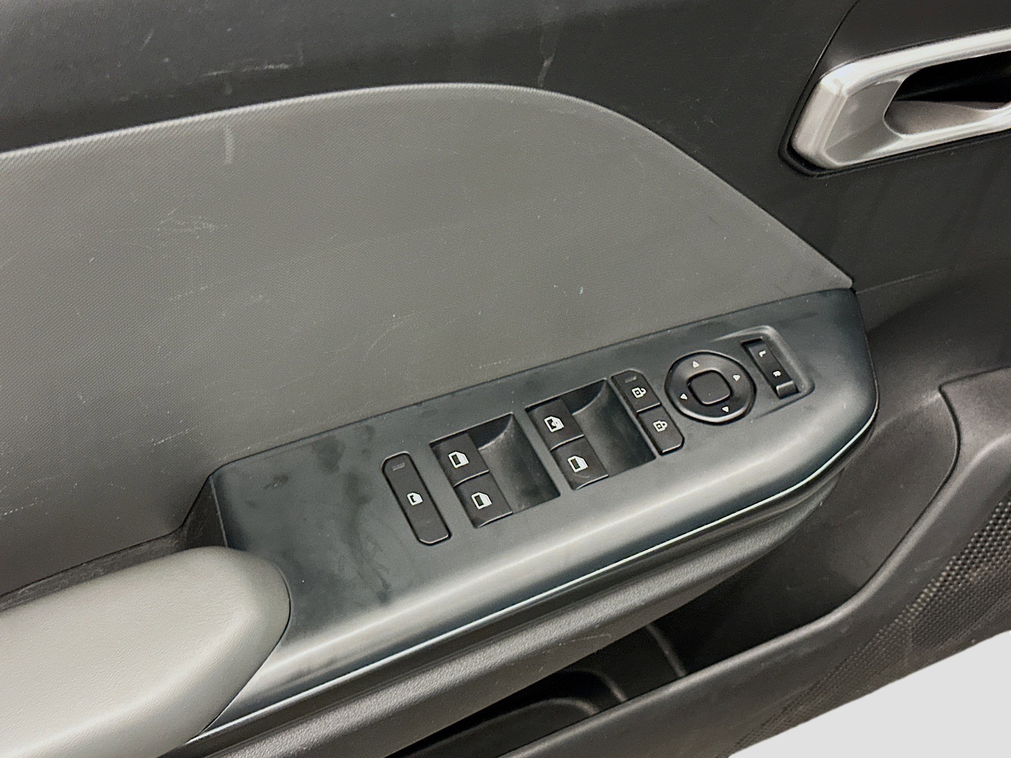 Used 2025 Kia K4 LXS image 15