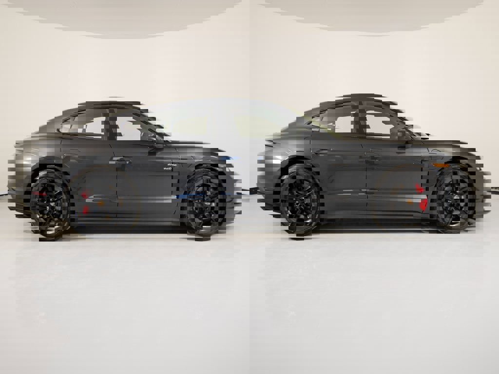 New 2026 Porsche Taycan 4S image 8