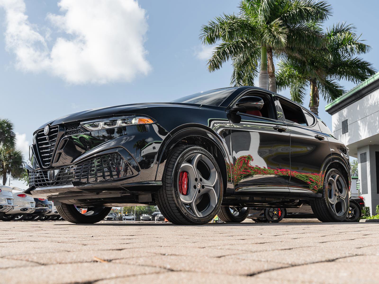 New 2026 Alfa Romeo Tonale Veloce w/ Quick Order Package 23H Volce image 17