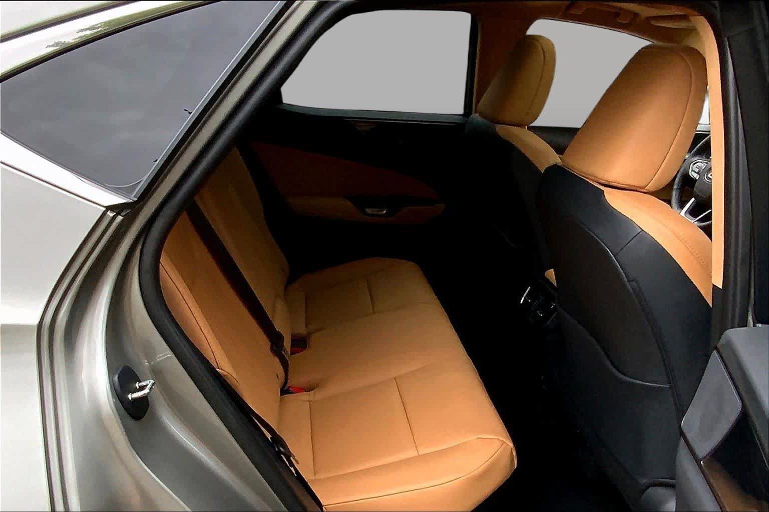Certified 2026 Lexus NX 350h AWD w/ Accessory Package (Z1) image 19