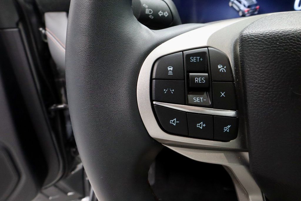 Certified 2025 Ford Explorer Active image 27