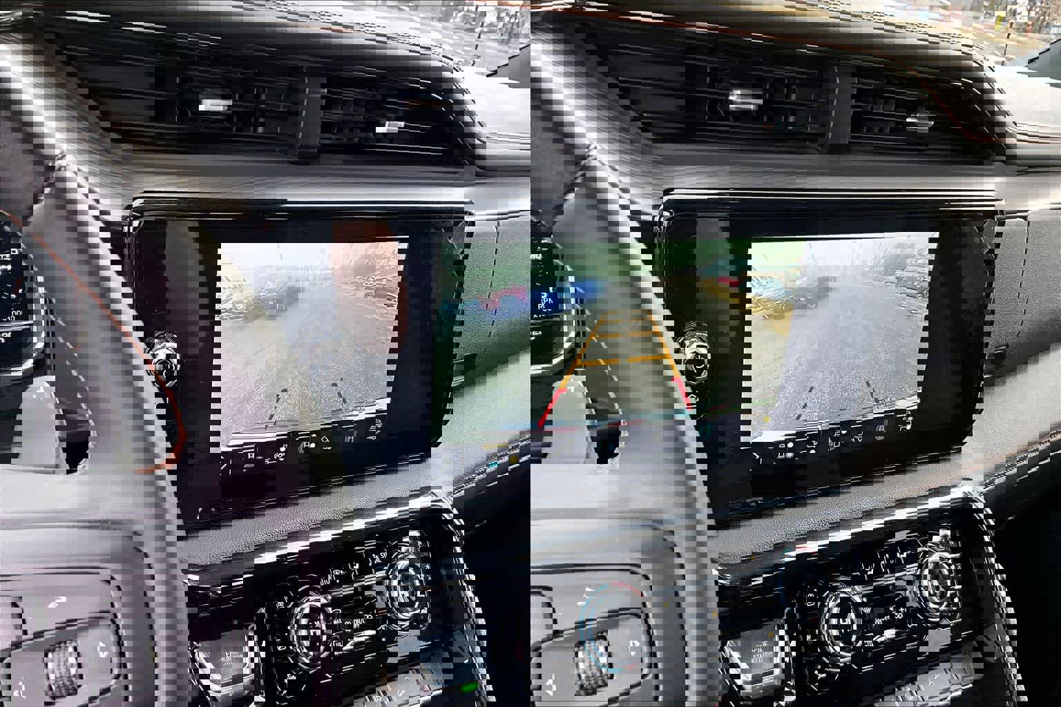 Used 2023 GMC Sierra 1500 AT4 w/ AT4 Preferred Package image 27