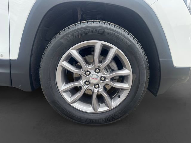 Used 2024 GMC Terrain SLT AWD/4WD image 6
