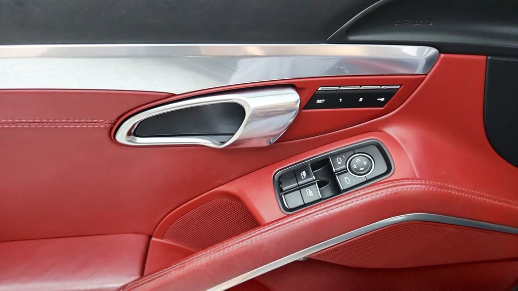 Used 2017 Porsche 911 Targa 4S image 24