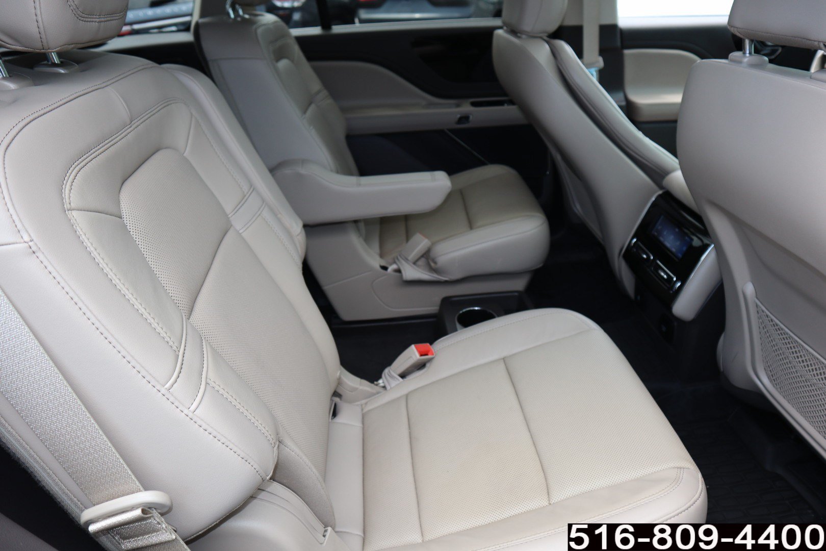Used 2023 Lincoln Aviator Reserve w/ Elements Package Plus AWD/4WD image 26